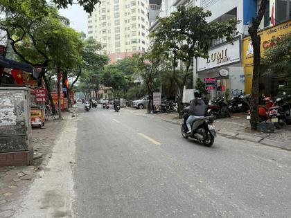 Bán Nhà Mặt Phố Trung Kính Cầu Giấy 89m2-5T MT5,2m 2 Vỉa Hè 48,5 Tỷ Có Thương Lượng.