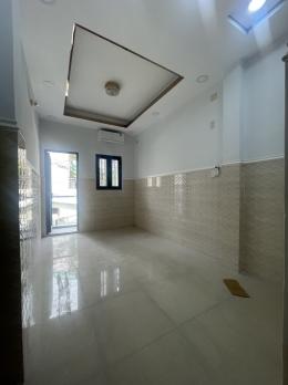 BÁN NHÀ ĐẸP TẶNG NỘI THẤT – AN DƯƠNG VƯƠNG QUẬN 5 ???? Diện tích: 30m² (ngang 3m × 10m). Kết cấu: 1 trệt, 3 lầu