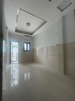 BÁN NHÀ ĐẸP TẶNG NỘI THẤT – AN DƯƠNG VƯƠNG QUẬN 5 ???? Diện tích: 30m² (ngang 3m × 10m). Kết cấu: 1 trệt, 3 lầu, ST