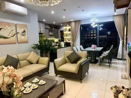 Bán CC SmartCity, S4.01, 3N, dt 98m2, giá 8,350 tỷ bao phí - full nội thất