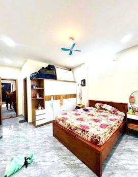 Gần nhà ga T3! Nhà Đẹp 72M² 4 Tầng Ô TÔ NGỦ TRONG NHÀ – 6.x Tỷ TL!