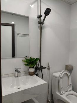 BÁN NHÀ MỚI, MẶT NGÕ KINH DOANH, CẠNH CHỢ MẬU LƯƠNG, 33m2, GIÁ CHỈ 7.xTỶ