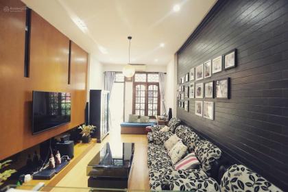 Cho thuê nhà vp,ô tô, kd, Lê Đại Hành, Hai Bà Trưng, 90m2, 4 tầng, 35tr