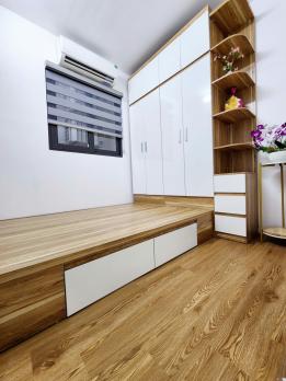 Bán căn hộ chung cư đường Hoàng Ngân, Thanh Xuân, nhà đẹp full nội thất, ngõ rộng