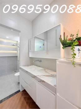 Bán Gấp Nhà mới hẻm 5m Nguyễn Cữu Đàm,TP 5Tầng, 4,5x10m2 Chỉ 6Tỷx