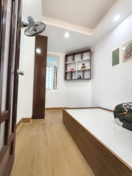 Bán chung cư phố Vũ Tông Phan, Thanh Xuân, nhà đẹp full nội thất, ngõ thoáng, gần phố