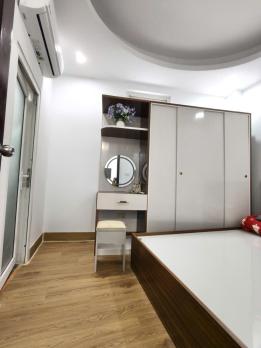 Bán chung cư phố Vũ Tông Phan, Thanh Xuân, nhà đẹp full nội thất, ngõ thoáng, gần phố