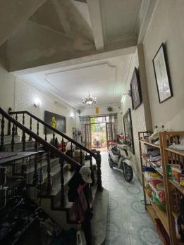 Bán Nhà P/Lô Ô Tô Phố Nguyễn Khang Cầu Giấy 85m2-4T 20 Tỷ Có Thương Lượng.