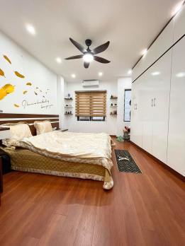 ĐỊNH CƯ Bán Nhà Đẹp 3 Tầng Xe Hơi Thông Đặng Văn Ngữ, 32m2, 6 Tỷ TL