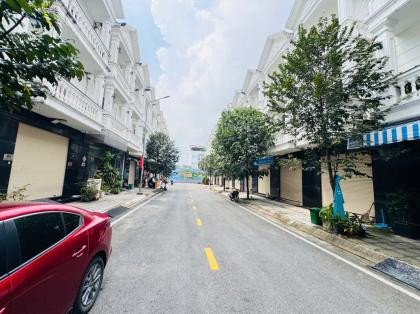 BÁN NHÀ 2 MẶT TIỀN – XE HƠI TRƯỚC SAU – KDC LÁI THIÊU – 3 TẦNG HOÀN CÔNG – 70M² – 6.5 TỶ