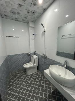 Bán Nhà 5 tầng, thang máy, ô tô đỗ gần tại Mậu Lương, Kiến Hưng, Hà Đông