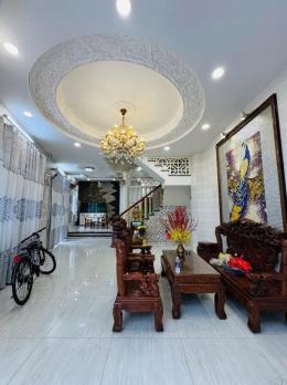 Bán nhà 2 MT hẻm 8m Nguyễn Văn Săng - Tân Sơn Nhì, 15x8,2m 4 tầng - 6PN, 11,9 tỷ.