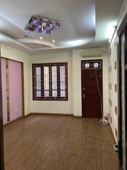 Cho thuê nhà,ô tô, kd, Thái Hà-Đống Đa, 50m2, 5 tầng, 9 ngủ, 21 triệu