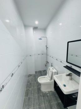 BÁN NHÀ TÂN PHÚ: 60M2, 4 TẦNG, 4 PN, HẺM TRẦN THỦ ĐỘ TP GIÁ CHỈ 6.2 TỶ.