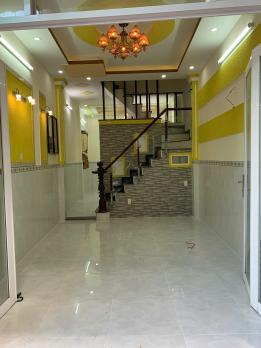 HIẾM 3 tầng BTCT sát Võ Văn Kiệt Quận 6 38m2 hẻm 4,5m chỉ 4 tỷ xíu.