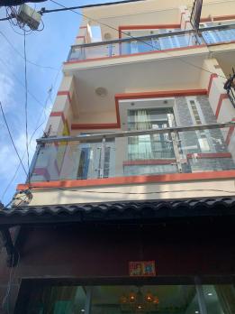HIẾM 3 tầng BTCT sát Võ Văn Kiệt Quận 6 38m2 hẻm 4,5m chỉ 4 tỷ xíu.