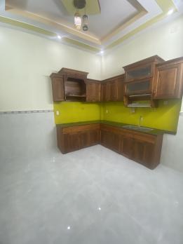 HIẾM 3 tầng BTCT sát Võ Văn Kiệt Quận 6 38m2 hẻm 4,5m chỉ 4 tỷ xíu.