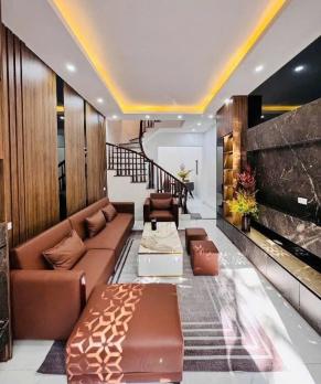 Hiếm, Trịnh Văn Bô DT 36.5m2-5 tầng, Ô tô, đường thông KD, giá 7.58 tỷ