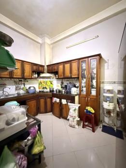 Nhà Đường Bùi Đình Túy Quận Bình Thạnh Phường 12 Cũ.