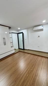 ????????Tầng 2 TT Kim Mã, Ba Đình 90m, 3PN 2WC, Full nội thất đẹp, 6.6 tỷ