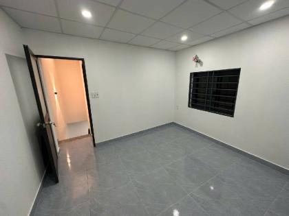 Bán nhà Phan Thị Hành, Tân Phú, 30m2 SHR 3 tỷ 14