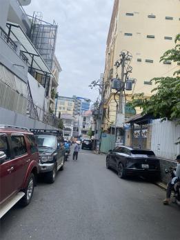 **Bán nhà MT Phạm Cự Lượng** phường 2 Tân Bình; 7*20, cạnh sân bay
