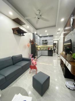 ????ĐẸP THẾ????Tầng 2 TT Trung Liệt 51/65m2, Nội thất bóng loáng, 6.4 tỷ Đống Đa