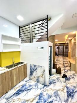 NHÀ ĐẸP MỚI TINH – DƯƠNG BÁ TRẠC Q8 – Ở NGAY   Phường 2, Quận 8  Diện tích: 4.5 x 10m (42m² vuông vức, phong thủy tốt).
