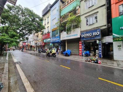 Bán Nhà Phố Đội Cấn Ba Đình 99m2-3T MT9m 15 Tỷ Có Thương Lượng.