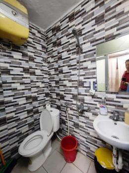 Cho thuê nhà C8 Giảng Võ, Diện tích 65m x 1tầng, mặt tiền 5.5m,giá 18 triệu