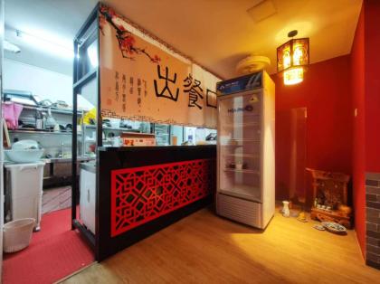 Cho thuê nhà C8 Giảng Võ, Diện tích 65m x 1tầng, mặt tiền 5.5m,giá 18 triệu