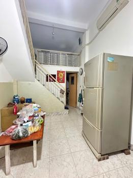 Bán nhà đường Nguyễn Trãi, Thanh Xuân, nhà dân xây, ô tô đỗ cửa, trước nhà thoáng sáng