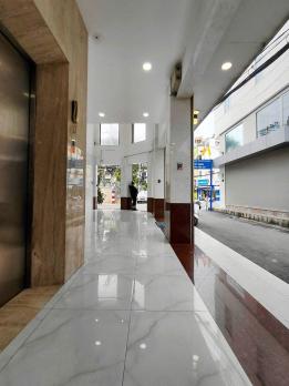 Bán nhà 2 Măt tiền hẻm 10m Lạc Long Quân, CHợ Vải Tân Bình, 4,9x12m, 5 tầng, 14,2 tỷ.