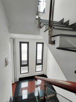 Bán nhà 2 Măt tiền hẻm 10m Lạc Long Quân, CHợ Vải Tân Bình, 4,9x12m, 5 tầng, 14,2 tỷ.