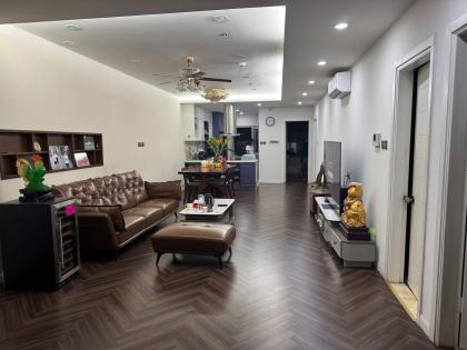 ????Tòa DIAMOND FLOWER Lê Văn Lương 116m 3PN Nội thất đẹp, 11.6 tỷ