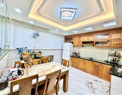 NHỈNH 6 TỶ CÓ NGAY NHÀ HXH 54M² – 3 TẦNG – 4PN – CÓ PN TRỆT – P11 GÒ VẤP
