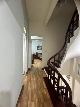 BÁN NHÀ PHỐ HÀO NAM, ĐỐNG ĐA, 5 TẦNG NHÀ ĐẸP, LÔ GÓC 2 MẶT THOÁNG, NGÕ THÔNG