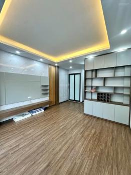 Cho thuê nhà thang máy An Dương Vương-Tây Hồ, 30m2, 5 tầng, 4 ngủ, 15tr