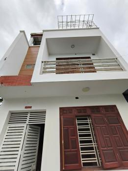 Nhà 3 tầng TT Vân Đình, 80m2, MT5.54m, 2 thoáng, 4 tỷ Ứng Hòa, Hà Nội.