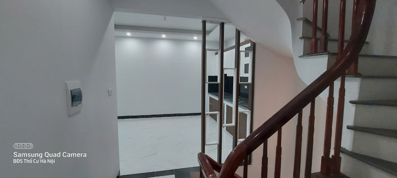 BÁN NHÀ 5T GẦN SÂN BÓNG MẬU LƯƠNG - HÀ ĐÔNG - 30M2 - GIÁ CHƯA ĐẾN 6 TỶ