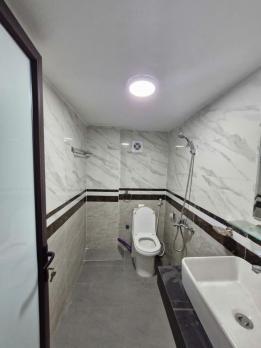Tôi bán nhà ngõ 634 Kim Giang cạnh The Manor, KĐT Linh Đàm 35m2 chỉ 7.x tỷ. LH 0989626116