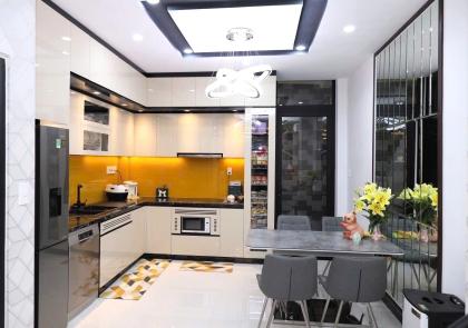 Bán nhà 60M² 4PN hẻm thông gần chợ Hạnh Thông Tây giá 4.x tỷ TL