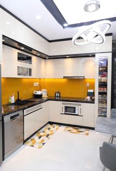 Bán nhà 60M² 4PN hẻm thông gần chợ Hạnh Thông Tây giá 4.x tỷ TL