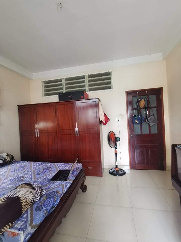121m2 HXH LẠC LONG QUÂN, P.11, 9ty9, không QH lộ giới