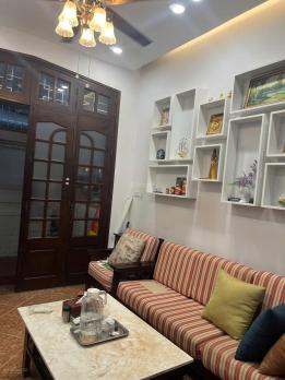 Cho thuê nhà Kim Mã-Ba Đình, full đồ 50m2, 4 tầng, 4 ngủ, 20 triệu