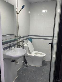 Cho thuê nhà, full đồ Trần Cung-Cầu Giấy, 50m2, 6 tầng, 10 ngủ, 43 triệu