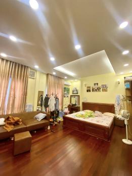 Bán Nhà P/Lô 2 Ô Tô Tránh Lạc Long Quân Tây Hồ 132m2-3T MT13m 76 Tỷ Có Thương Lượng.