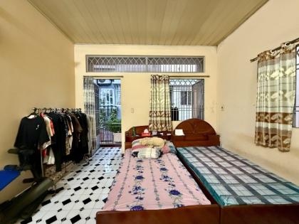 Quận 1 - Bán nhà gần mặt tiền TPHCM, gần chợ Bến Thành, giá tốt