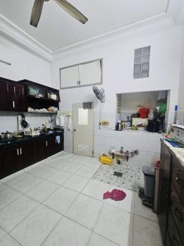 CHƯA ĐẾN 500M RA CẢNG HÀNG KHÔNG T1 - xe hơi đỗ cửa, nhà đẹp, vuông vức, 4 tầng, 3PN - 11 tỷ.