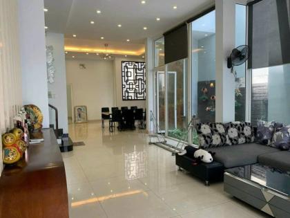 SÁT MT! Bán Nhà 2 Tầng Cực Đẹp Huỳnh Văn Bánh, 55m2, Nhỉnh 7 Tỷ TL